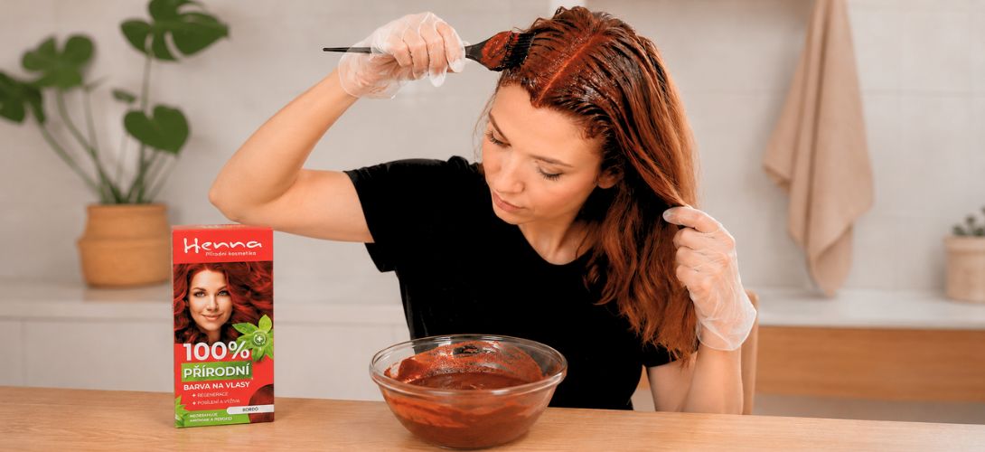 Henna farbenie vlasov